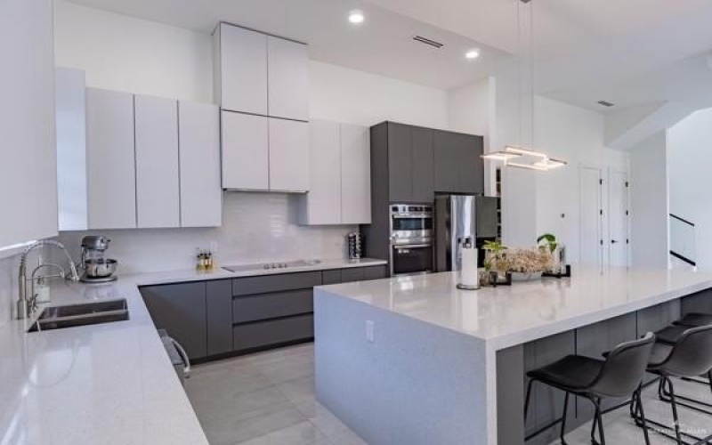 4312 Zanesville Avenue, McAllen, TX 78503, 3 Bedrooms Bedrooms, ,2 BathroomsBathrooms,Residential,For Sale,4312 Zanesville Avenue,473992