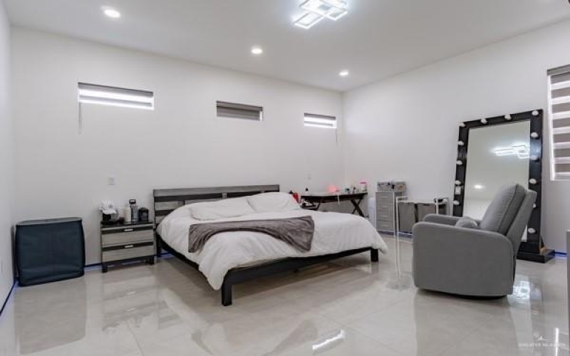 4312 Zanesville Avenue, McAllen, TX 78503, 3 Bedrooms Bedrooms, ,2 BathroomsBathrooms,Residential,For Sale,4312 Zanesville Avenue,473992