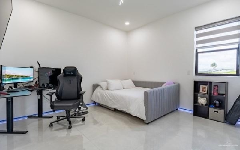 4312 Zanesville Avenue, McAllen, TX 78503, 3 Bedrooms Bedrooms, ,2 BathroomsBathrooms,Residential,For Sale,4312 Zanesville Avenue,473992