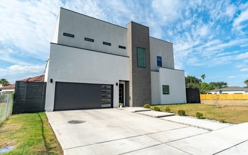 4312 Zanesville Avenue, McAllen, TX 78503, 3 Bedrooms Bedrooms, ,2 BathroomsBathrooms,Residential,For Sale,4312 Zanesville Avenue,473992