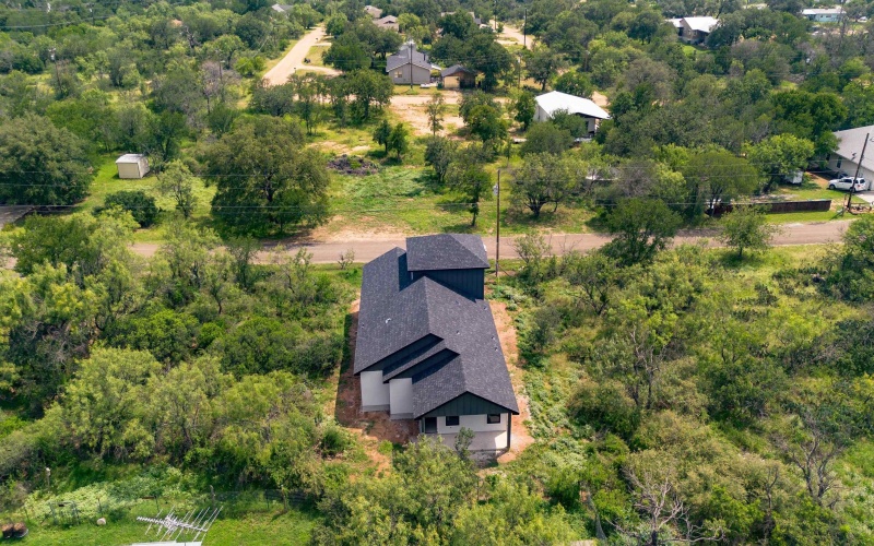 212 Southwood Drive, Granite Shoals, TX 78654, 3 Habitaciones Habitaciones , ,2 BañosBaños,Residential,En Venta,212 Southwood Drive,173916