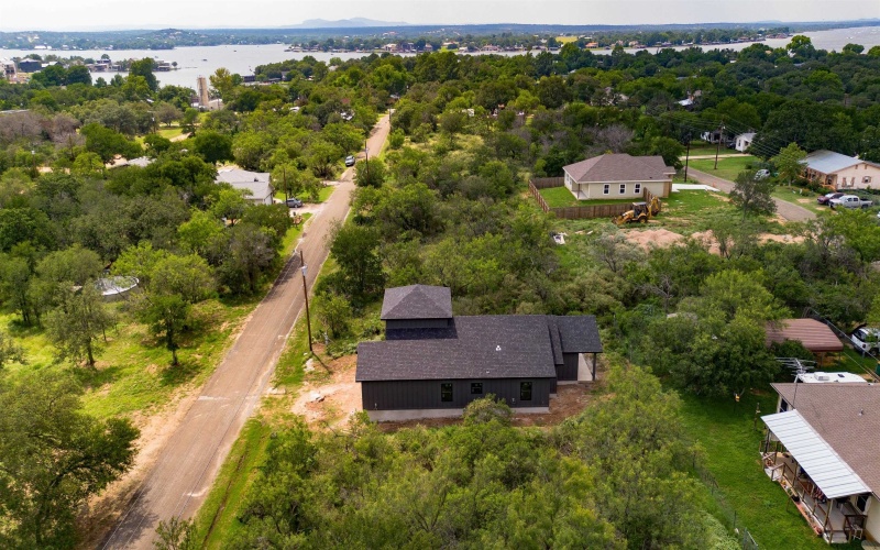 212 Southwood Drive, Granite Shoals, TX 78654, 3 Habitaciones Habitaciones , ,2 BañosBaños,Residential,En Venta,212 Southwood Drive,173916