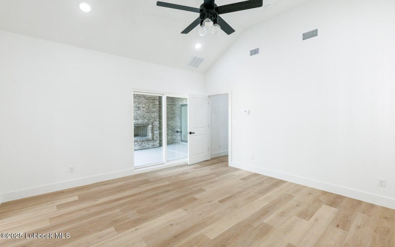 7530 56th Street, Lubbock, TX 79407, 4 Habitaciones Habitaciones , ,3 BañosBaños,Residential,En Venta,7530 56th Street,202556520