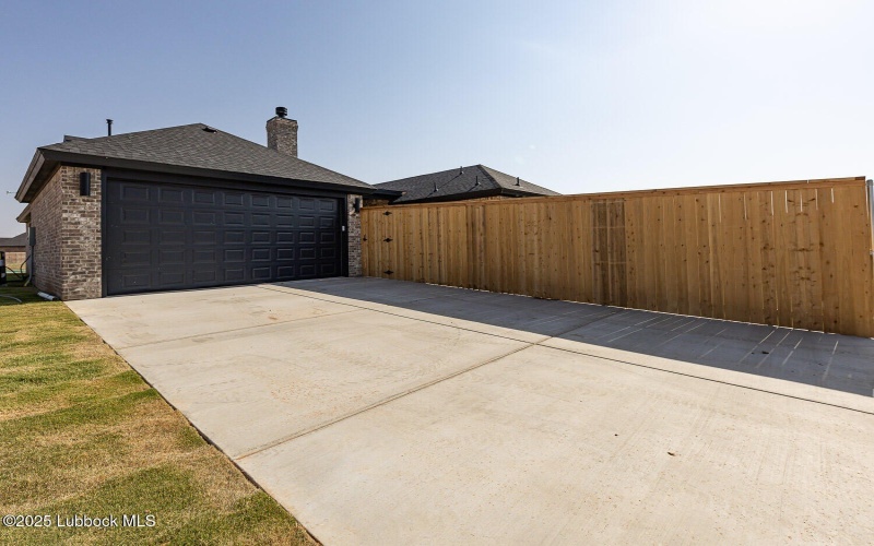 7530 56th Street, Lubbock, TX 79407, 4 Habitaciones Habitaciones , ,3 BañosBaños,Residential,En Venta,7530 56th Street,202556520