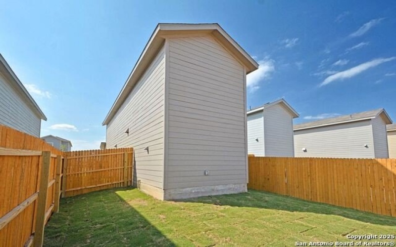 4974 Daisy Blossom, Converse, TX 78109, 2 Bedrooms Bedrooms, ,2 BathroomsBathrooms,Residential Lease,For Rent,4974 Daisy Blossom,1860125