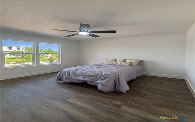 105 Chesterfield Drive, Kingsland, TX 78639, 4 Bedrooms Bedrooms, ,2 BathroomsBathrooms,Residential,For Sale,105 Chesterfield Drive,582704