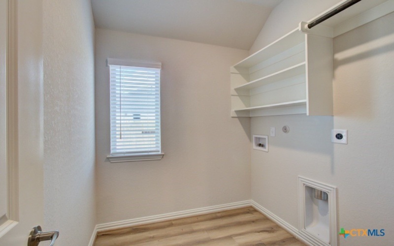 2829 Maximilian Lane, New Braunfels, TX 78130, 4 Bedrooms Bedrooms, ,2 BathroomsBathrooms,Residential,For Sale,2829 Maximilian Lane,583823