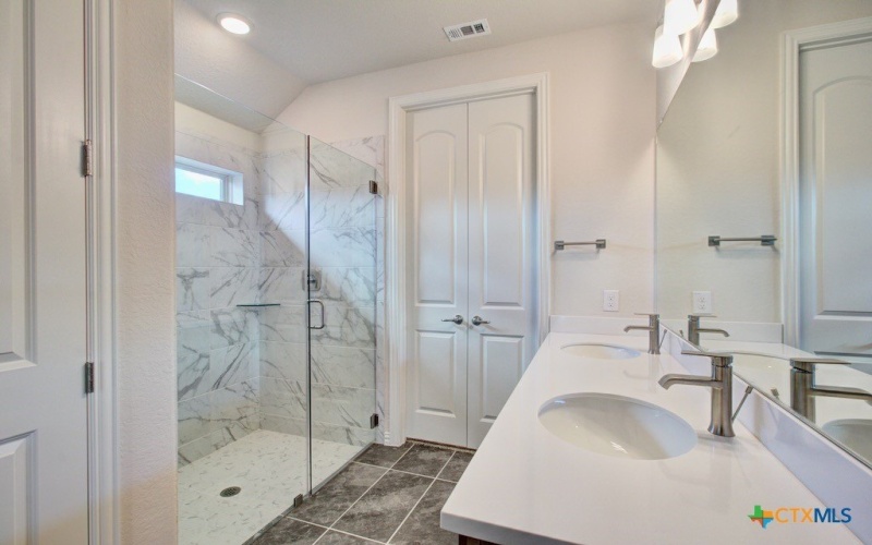 2829 Maximilian Lane, New Braunfels, TX 78130, 4 Bedrooms Bedrooms, ,2 BathroomsBathrooms,Residential,For Sale,2829 Maximilian Lane,583823