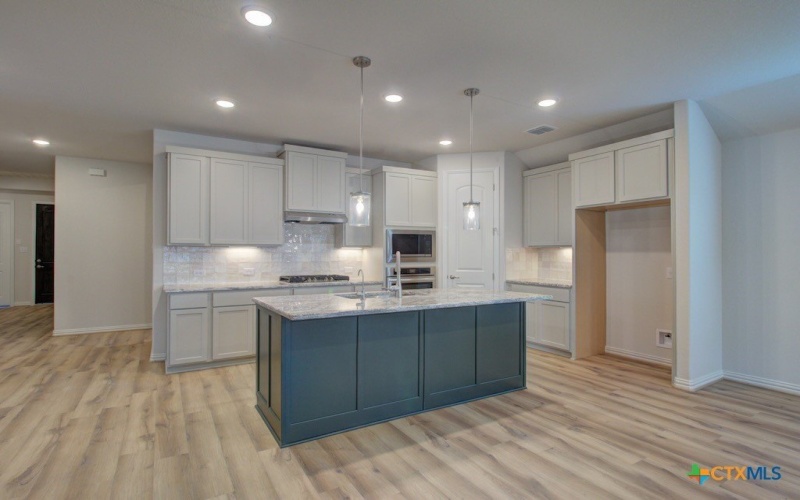 2829 Maximilian Lane, New Braunfels, TX 78130, 4 Bedrooms Bedrooms, ,2 BathroomsBathrooms,Residential,For Sale,2829 Maximilian Lane,583823
