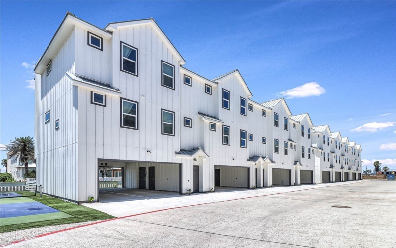 603 E Avenue G unit: 203 #203, Port Aransas, TX 78373, 4 Bedrooms Bedrooms, ,3 BathroomsBathrooms,Residential,For Sale,603 E Avenue G unit: 203,460755