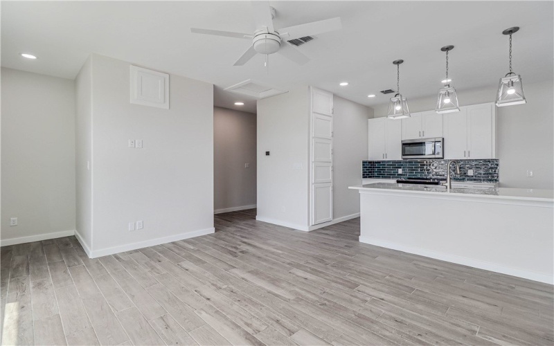 603 E Avenue G unit: 203 #203, Port Aransas, TX 78373, 4 Bedrooms Bedrooms, ,3 BathroomsBathrooms,Residential,For Sale,603 E Avenue G unit: 203,460755