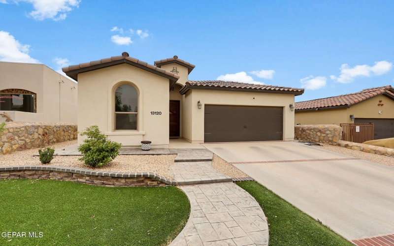 13120 WESLEYAN, El Paso, TX 79928, 3 Bedrooms Bedrooms, ,2 BathroomsBathrooms,Residential,For Sale,13120 WESLEYAN,924787