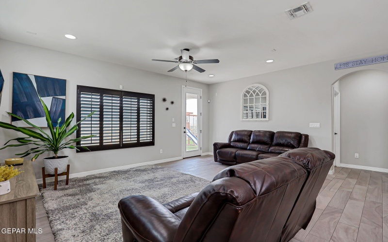 13120 WESLEYAN, El Paso, TX 79928, 3 Bedrooms Bedrooms, ,2 BathroomsBathrooms,Residential,For Sale,13120 WESLEYAN,924787