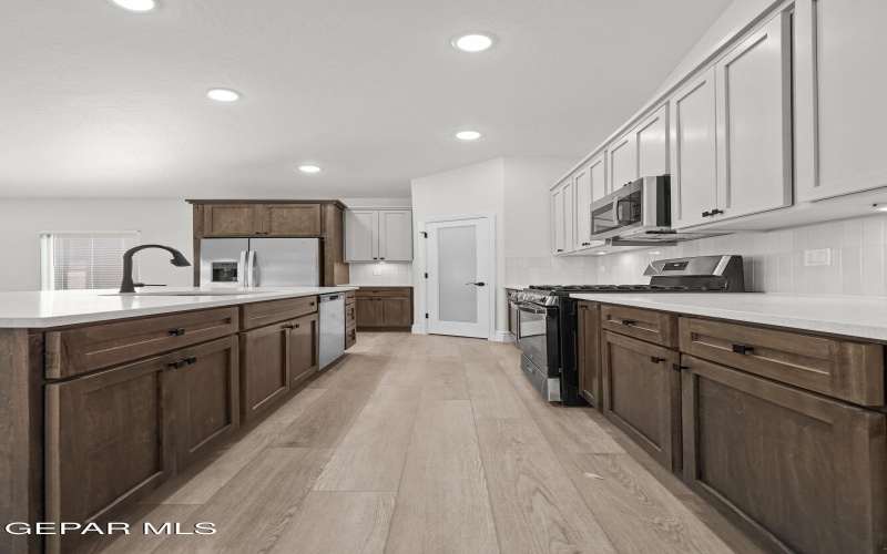 15153 Ambition Avenue, El Paso, TX 79938, 4 Bedrooms Bedrooms, ,2 BathroomsBathrooms,Residential,For Sale,15153 Ambition Avenue,924790