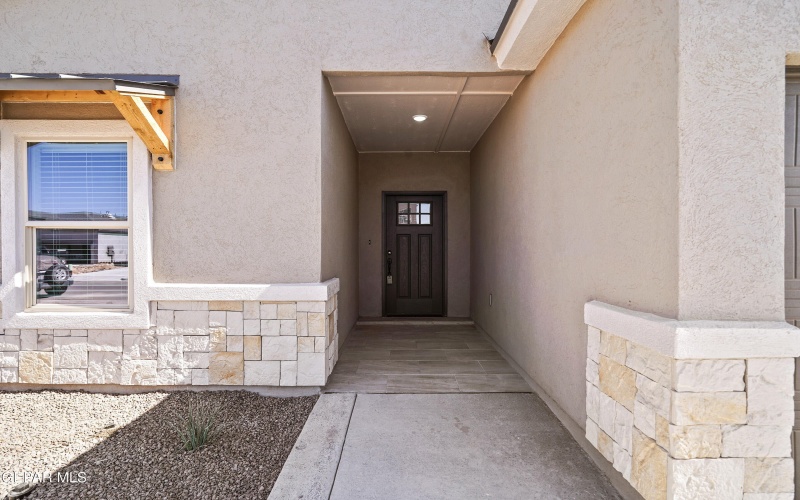 15153 Ambition Avenue, El Paso, TX 79938, 4 Bedrooms Bedrooms, ,2 BathroomsBathrooms,Residential,For Sale,15153 Ambition Avenue,924790