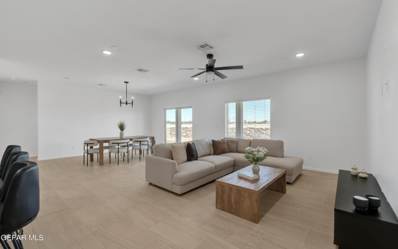 9913 Marisabel Place, El Paso, TX 79927, 4 Bedrooms Bedrooms, ,2 BathroomsBathrooms,Residential,For Sale,9913 Marisabel Place,924835