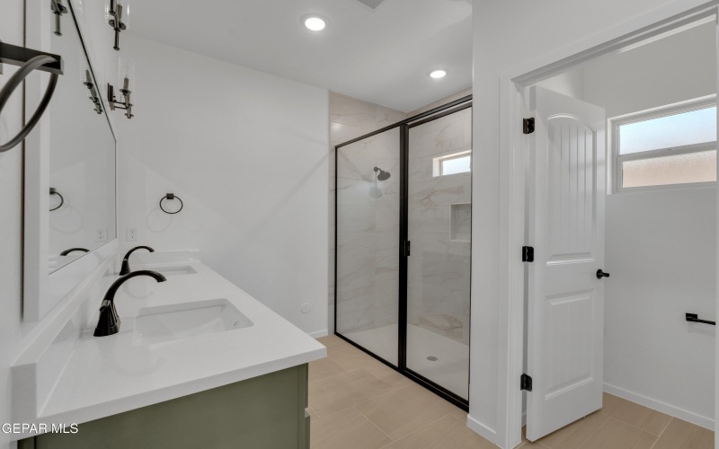 9913 Marisabel Place, El Paso, TX 79927, 4 Bedrooms Bedrooms, ,2 BathroomsBathrooms,Residential,For Sale,9913 Marisabel Place,924835
