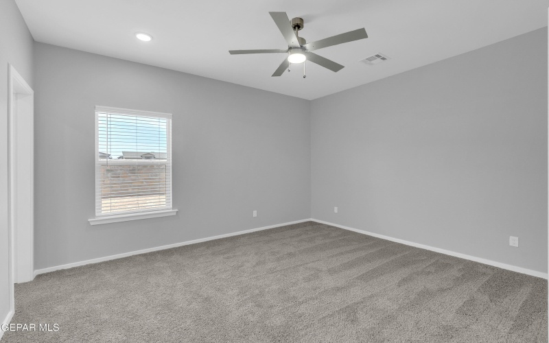 13948 Summer Hail Avenue, El Paso, TX 79928, 3 Bedrooms Bedrooms, ,2 BathroomsBathrooms,Residential,For Sale,13948 Summer Hail Avenue,924838