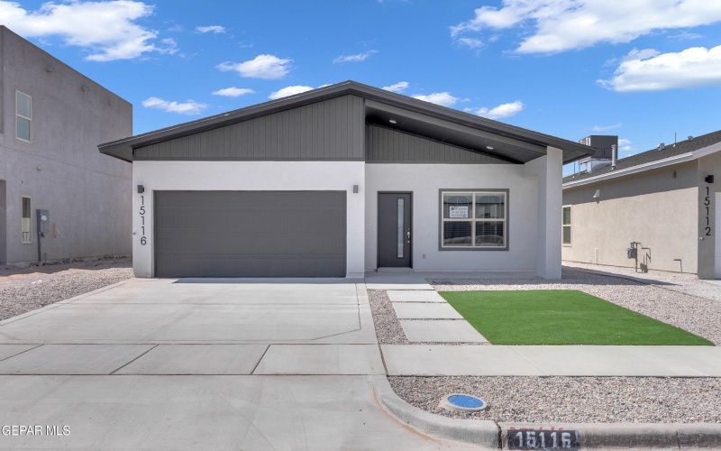 13948 Summer Hail Avenue, El Paso, TX 79928, 3 Bedrooms Bedrooms, ,2 BathroomsBathrooms,Residential,For Sale,13948 Summer Hail Avenue,924838