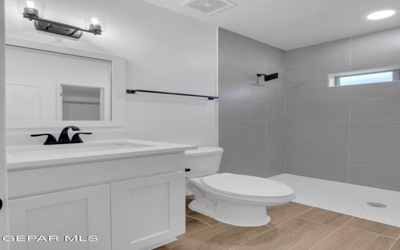 9909 Marisabel Place, El Paso, TX 79927, 5 Bedrooms Bedrooms, ,2 BathroomsBathrooms,Residential,For Sale,9909 Marisabel Place,924872