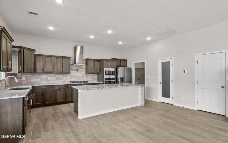 15312 Conviction Avenue, El Paso, TX 79938, 5 Bedrooms Bedrooms, ,2 BathroomsBathrooms,Residential,For Sale,15312 Conviction Avenue,924876
