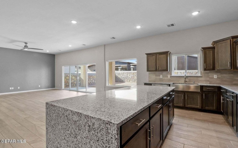 15312 Conviction Avenue, El Paso, TX 79938, 5 Bedrooms Bedrooms, ,2 BathroomsBathrooms,Residential,For Sale,15312 Conviction Avenue,924876