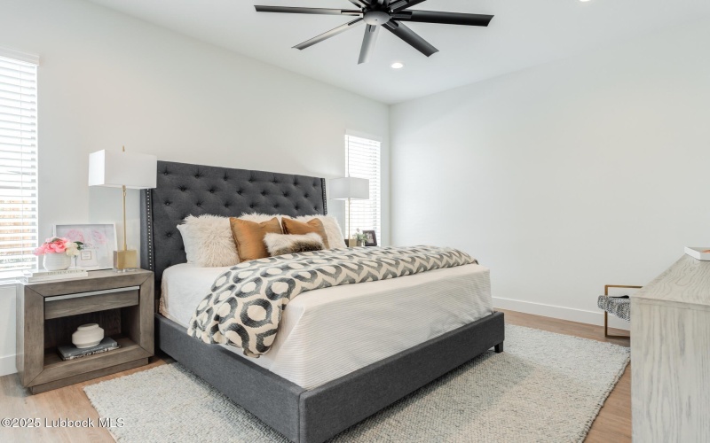 3807 126th Street, Lubbock, TX 79423, 4 Bedrooms Bedrooms, ,5 BathroomsBathrooms,Residential,For Sale,3807 126th Street,202556561