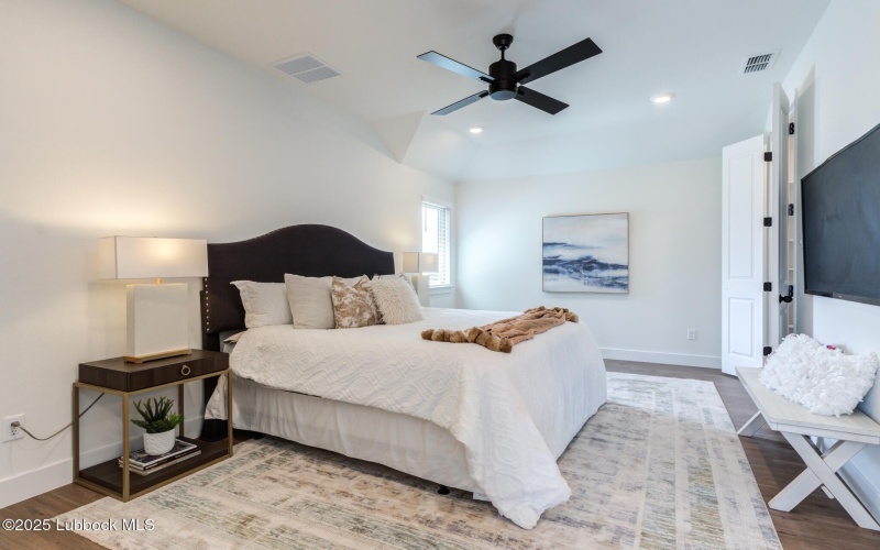 3807 126th Street, Lubbock, TX 79423, 4 Bedrooms Bedrooms, ,5 BathroomsBathrooms,Residential,For Sale,3807 126th Street,202556561