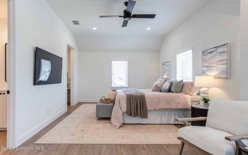 3807 126th Street, Lubbock, TX 79423, 4 Bedrooms Bedrooms, ,5 BathroomsBathrooms,Residential,For Sale,3807 126th Street,202556561