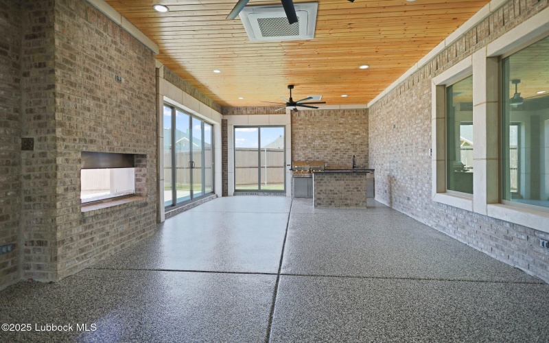 7516 57th Street, Lubbock, TX 79407, 4 Bedrooms Bedrooms, ,2 BathroomsBathrooms,Residential,For Sale,7516 57th Street,202556563