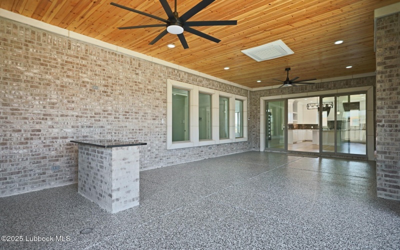 7516 57th Street, Lubbock, TX 79407, 4 Bedrooms Bedrooms, ,2 BathroomsBathrooms,Residential,For Sale,7516 57th Street,202556563