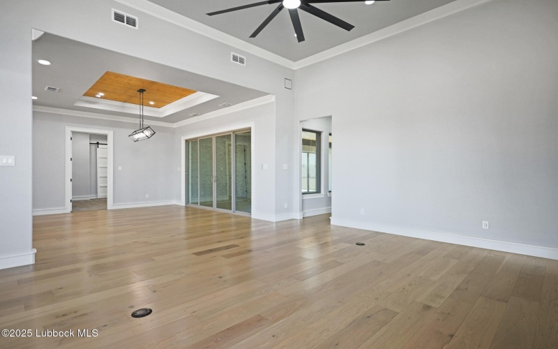 7516 57th Street, Lubbock, TX 79407, 4 Bedrooms Bedrooms, ,2 BathroomsBathrooms,Residential,For Sale,7516 57th Street,202556563