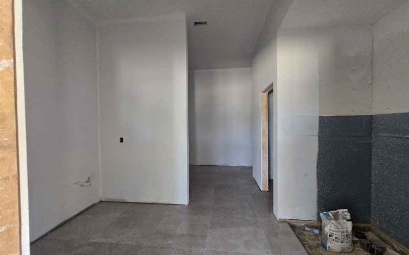 1110 Noyola Loop, Laredo, TX 78046, 5 Habitaciones Habitaciones , ,2 BañosBaños,Residential,En Venta,1110 Noyola Loop,20252623