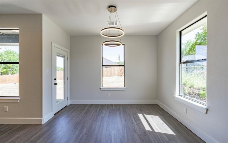 2213 Navasota Street, Granbury, TX 76048, 4 Bedrooms Bedrooms, ,2 BathroomsBathrooms,Residential,For Sale,2213 Navasota Street,20930558