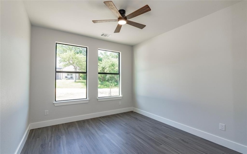 2213 Navasota Street, Granbury, TX 76048, 4 Bedrooms Bedrooms, ,2 BathroomsBathrooms,Residential,For Sale,2213 Navasota Street,20930558
