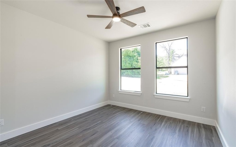 2213 Navasota Street, Granbury, TX 76048, 4 Bedrooms Bedrooms, ,2 BathroomsBathrooms,Residential,For Sale,2213 Navasota Street,20930558