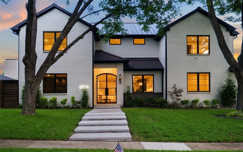 6716 Dalhart Lane, Dallas, TX 75214, 5 Bedrooms Bedrooms, ,5 BathroomsBathrooms,Residential,For Sale,6716 Dalhart Lane,20961537