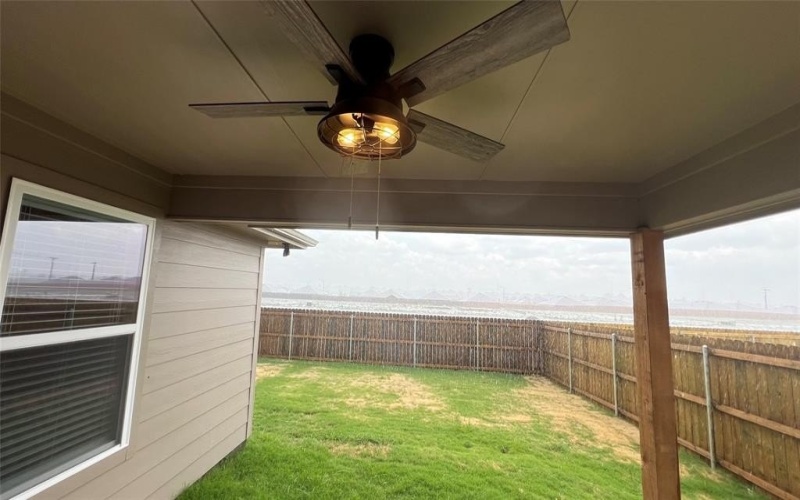 6110 Coles Lane, Greenville, TX 75402, 3 Bedrooms Bedrooms, ,2 BathroomsBathrooms,Residential Lease,For Rent,6110 Coles Lane,20972423