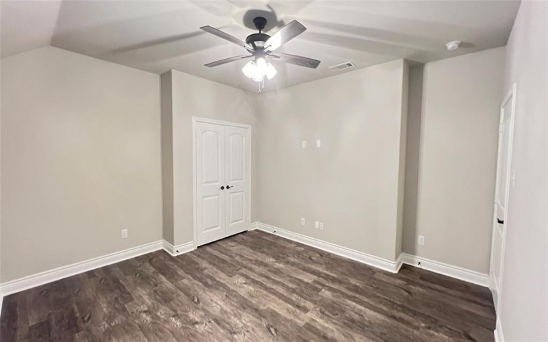 6110 Coles Lane, Greenville, TX 75402, 3 Bedrooms Bedrooms, ,2 BathroomsBathrooms,Residential Lease,For Rent,6110 Coles Lane,20972423