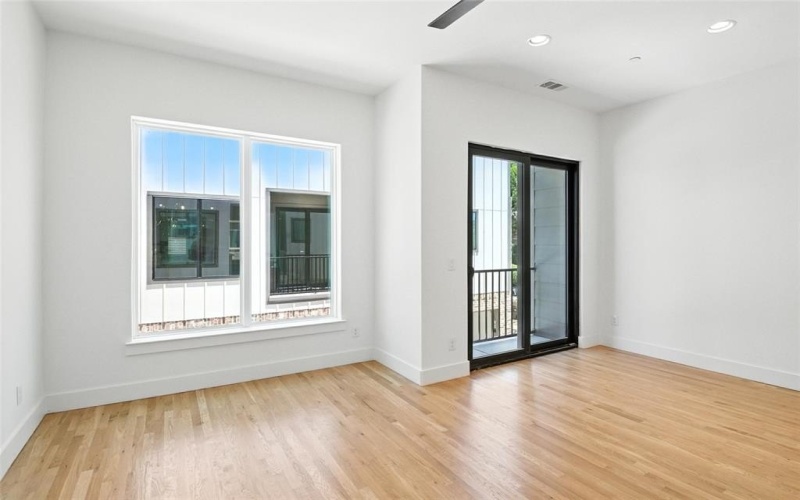 5833 Oram Street #3, Dallas, TX 75206, 2 Bedrooms Bedrooms, ,2 BathroomsBathrooms,Residential Lease,For Rent,5833 Oram Street,20973921
