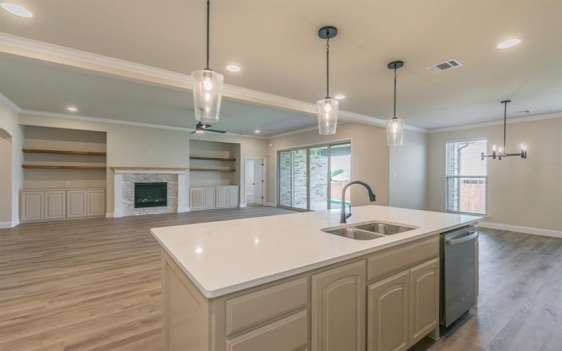 213 Navajo Trail, Alvarado, TX 76009, 3 Bedrooms Bedrooms, ,2 BathroomsBathrooms,Residential,For Sale,213 Navajo Trail,20973985