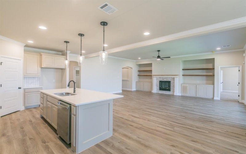 213 Navajo Trail, Alvarado, TX 76009, 3 Bedrooms Bedrooms, ,2 BathroomsBathrooms,Residential,For Sale,213 Navajo Trail,20973985