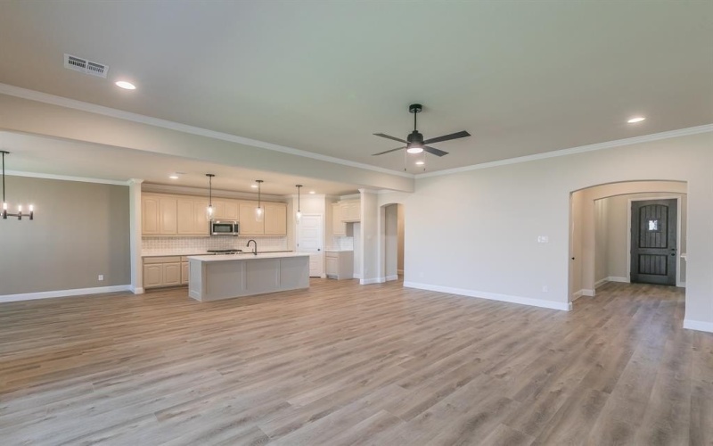 213 Navajo Trail, Alvarado, TX 76009, 3 Bedrooms Bedrooms, ,2 BathroomsBathrooms,Residential,For Sale,213 Navajo Trail,20973985