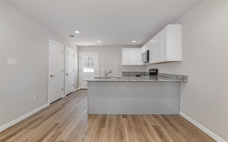2013 Renner Avenue, Fort Worth, TX 76104, 4 Habitaciones Habitaciones , ,5 BañosBaños,Residential Multi Family,En Venta,2013 Renner Avenue,20973995