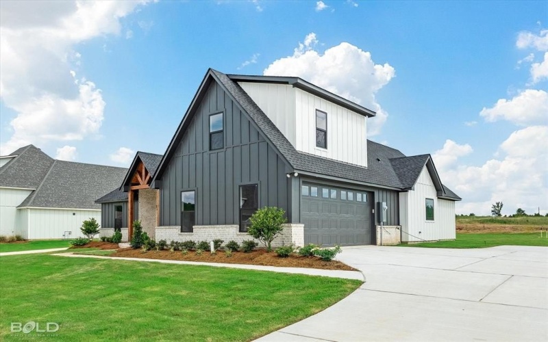 170 Laurel Valley, Stonewall, LA 71078, 4 Bedrooms Bedrooms, ,3 BathroomsBathrooms,Residential,For Sale,170 Laurel Valley,20973065