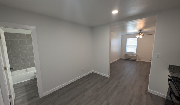 426 Carleta Street, Corpus Christi, TX 78418, 1 Dormitorio Habitaciones , ,1 BañoBaños,Residential Lease,En Alquiler,426 Carleta Street,448884