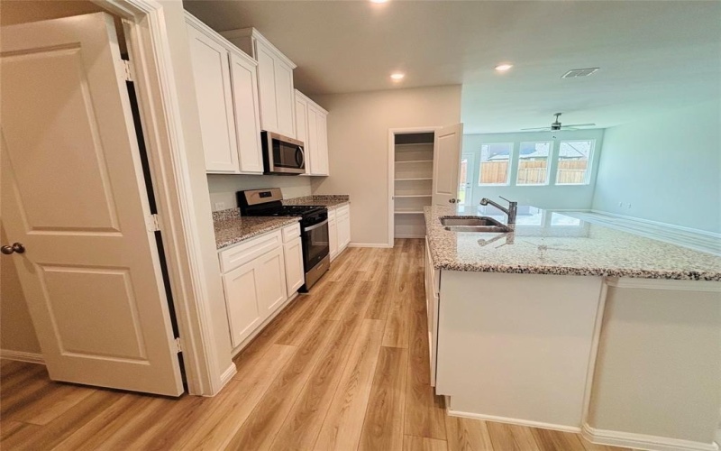 912 Santa Lucia Drive, Anna, TX 75409, 4 Habitaciones Habitaciones , ,2 BañosBaños,Residential Lease,En Alquiler,912 Santa Lucia Drive,20973251