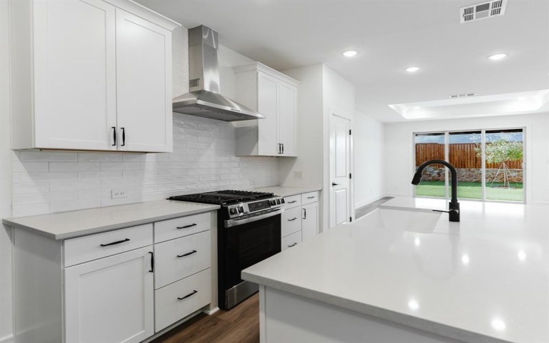 819 Sunflower Trail, Sherman, TX 75092, 5 Habitaciones Habitaciones , ,3 BañosBaños,Residential Lease,En Alquiler,819 Sunflower Trail,20973296