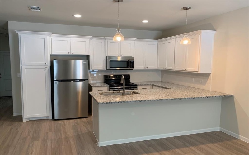 2317 N Hickory, Sherman, TX 75092, 2 Bedrooms Bedrooms, ,2 BathroomsBathrooms,Residential Lease,For Rent,2317 N Hickory,20973563