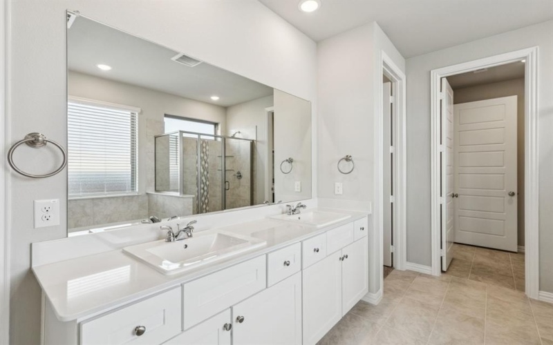 2425 Auburn Street, Fate, TX 75087, 4 Bedrooms Bedrooms, ,3 BathroomsBathrooms,Residential,For Sale,2425 Auburn Street,20973597